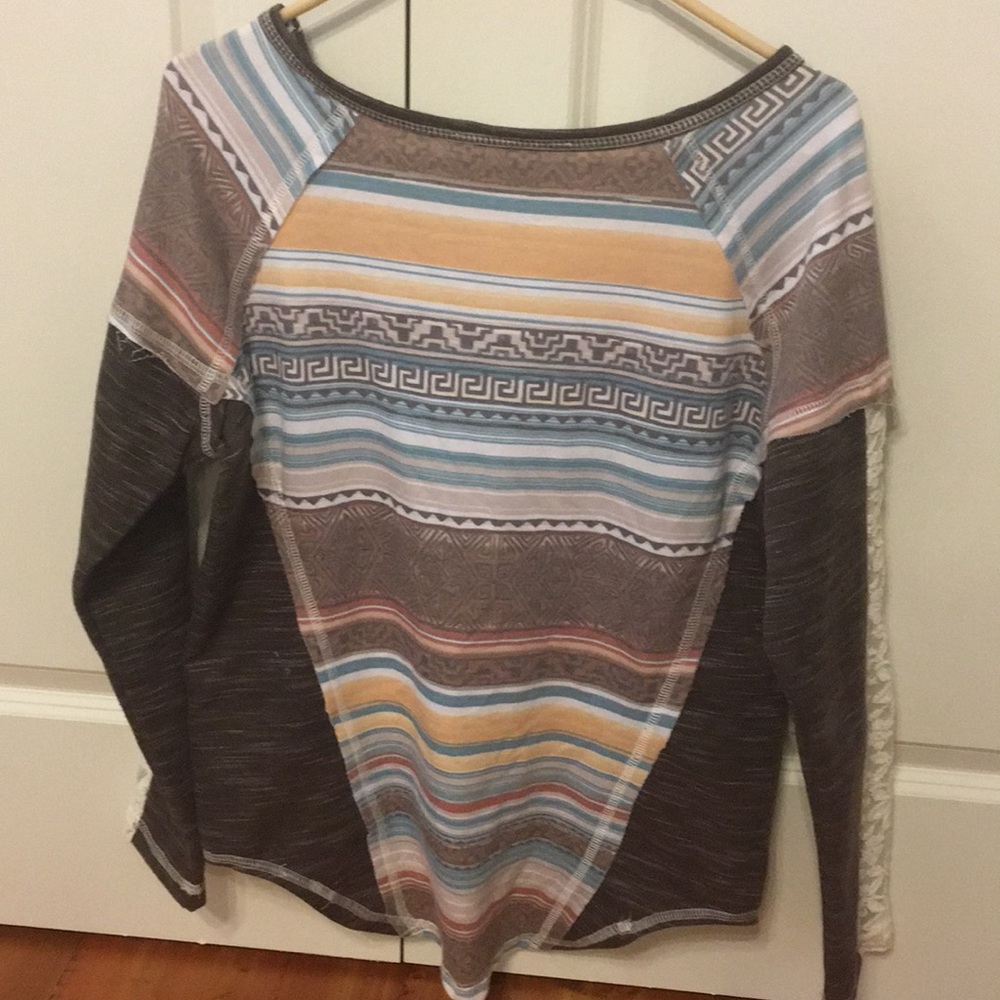 Light sweater - Picture 3 of 3